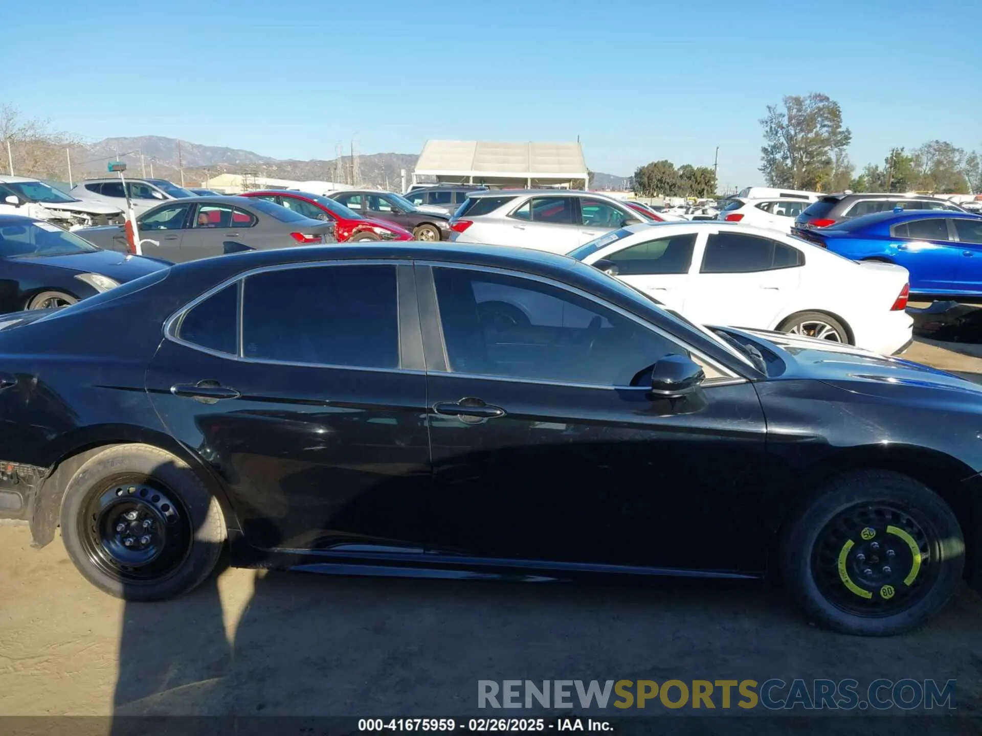 14 Photograph of a damaged car 4T1G11AK2MU477363 TOYOTA CAMRY 2021