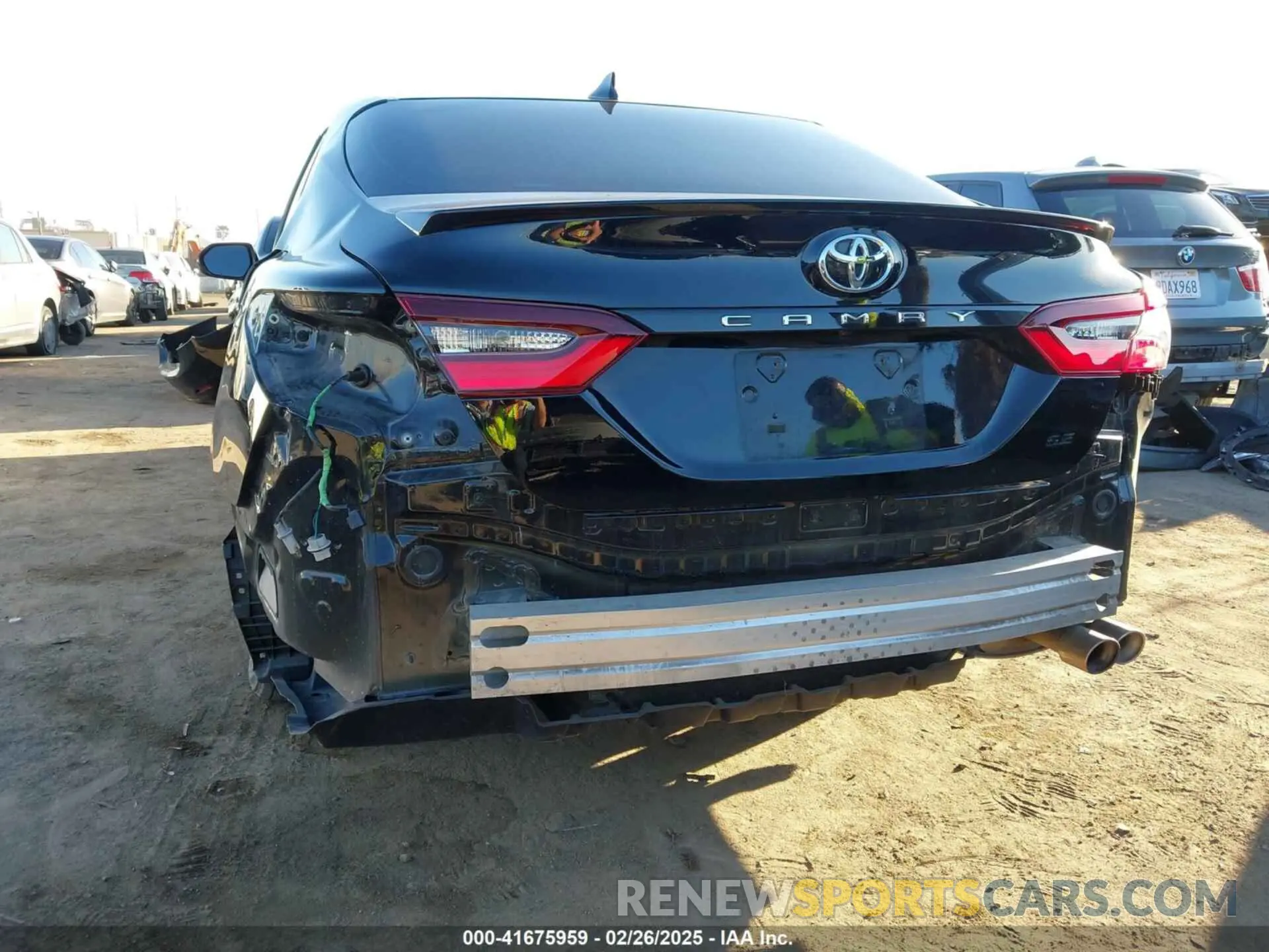 18 Photograph of a damaged car 4T1G11AK2MU477363 TOYOTA CAMRY 2021