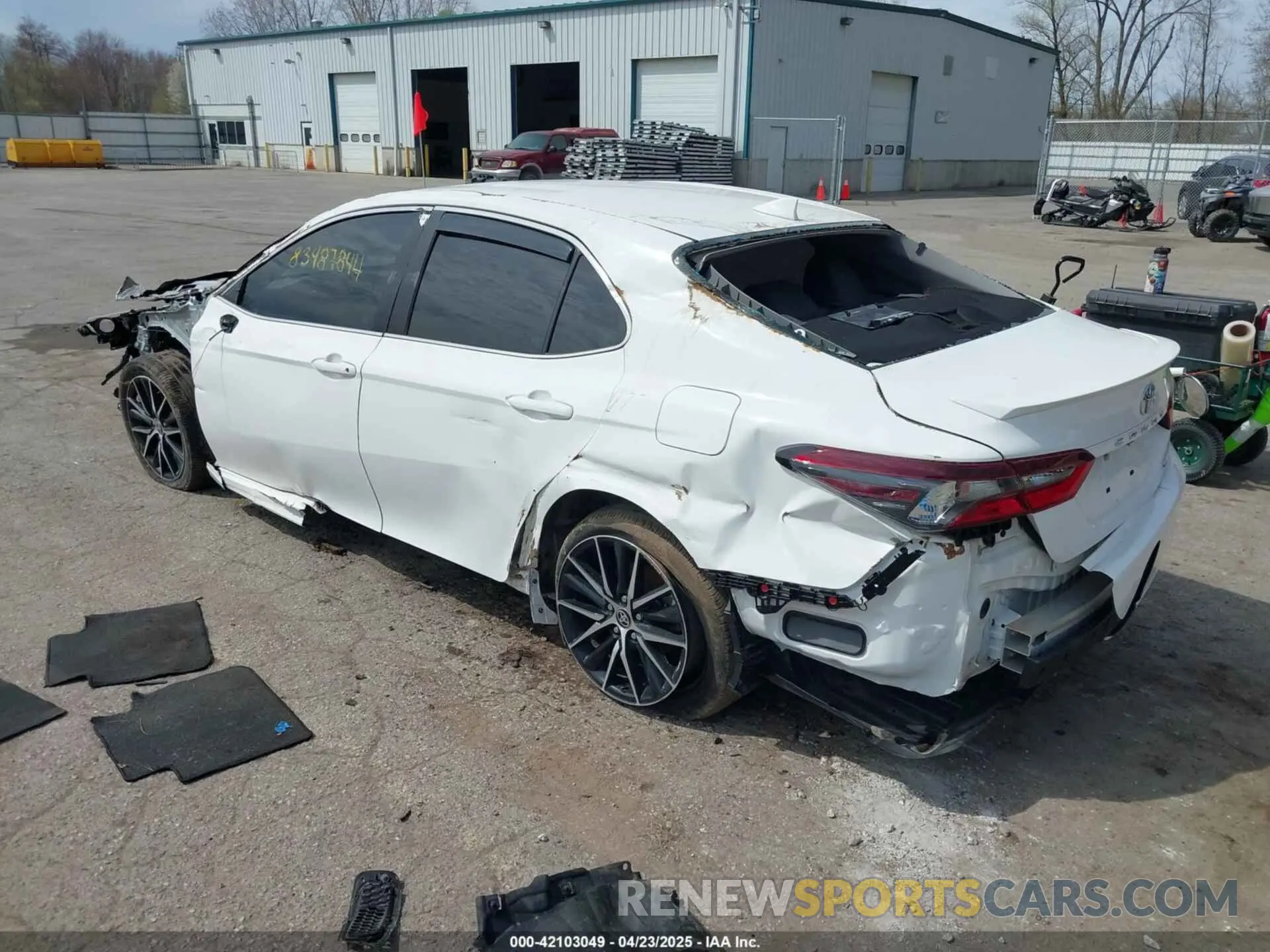 3 Фотография поврежденного автомобиля 4T1G11AK2MU520616 TOYOTA CAMRY 2021