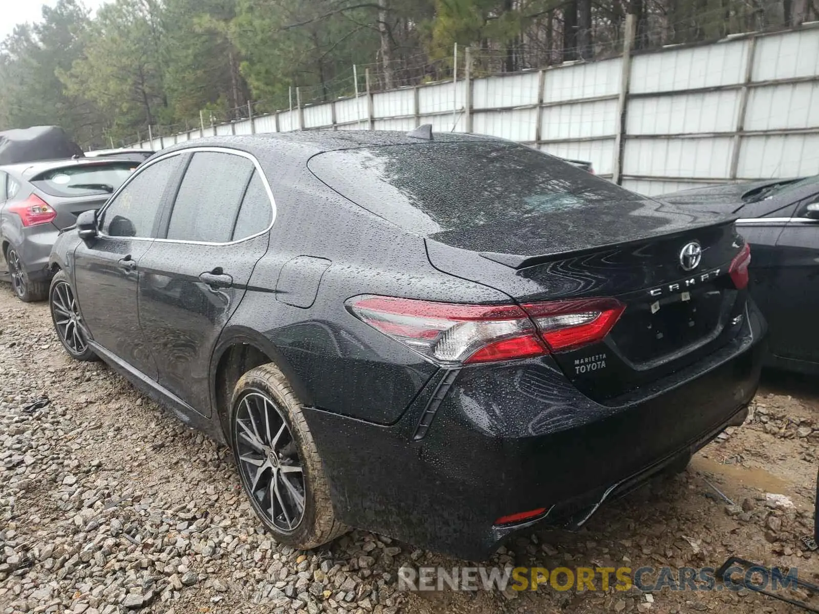 3 Photograph of a damaged car 4T1G11AK2MU531809 TOYOTA CAMRY 2021