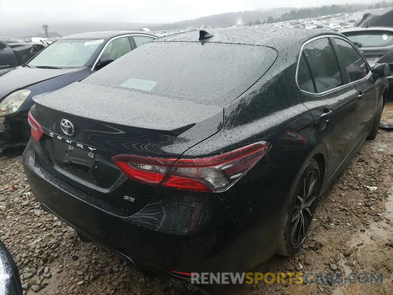 4 Photograph of a damaged car 4T1G11AK2MU531809 TOYOTA CAMRY 2021