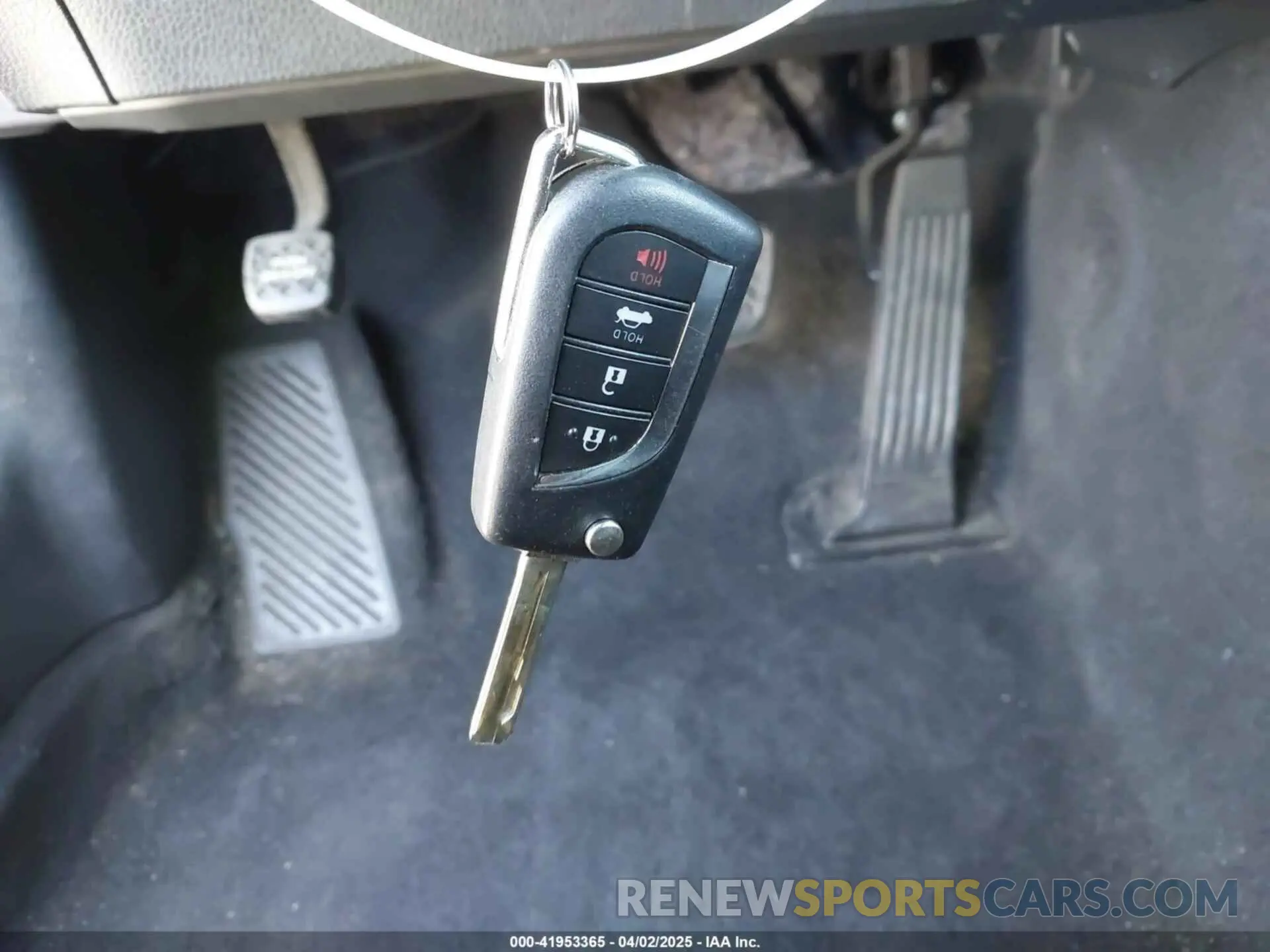 11 Фотография поврежденного автомобиля 4T1G11AK2MU539134 TOYOTA CAMRY 2021