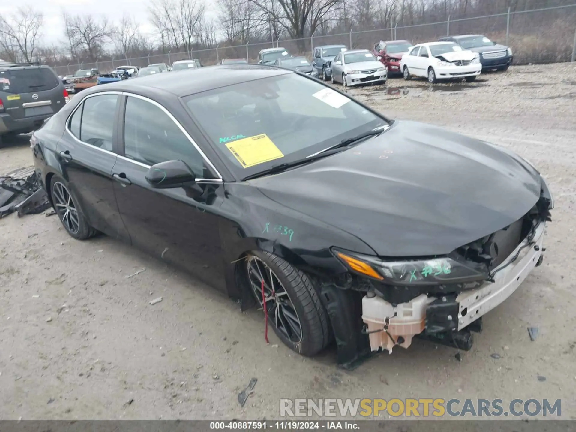 1 Photograph of a damaged car 4T1G11AK2MU541031 TOYOTA CAMRY 2021
