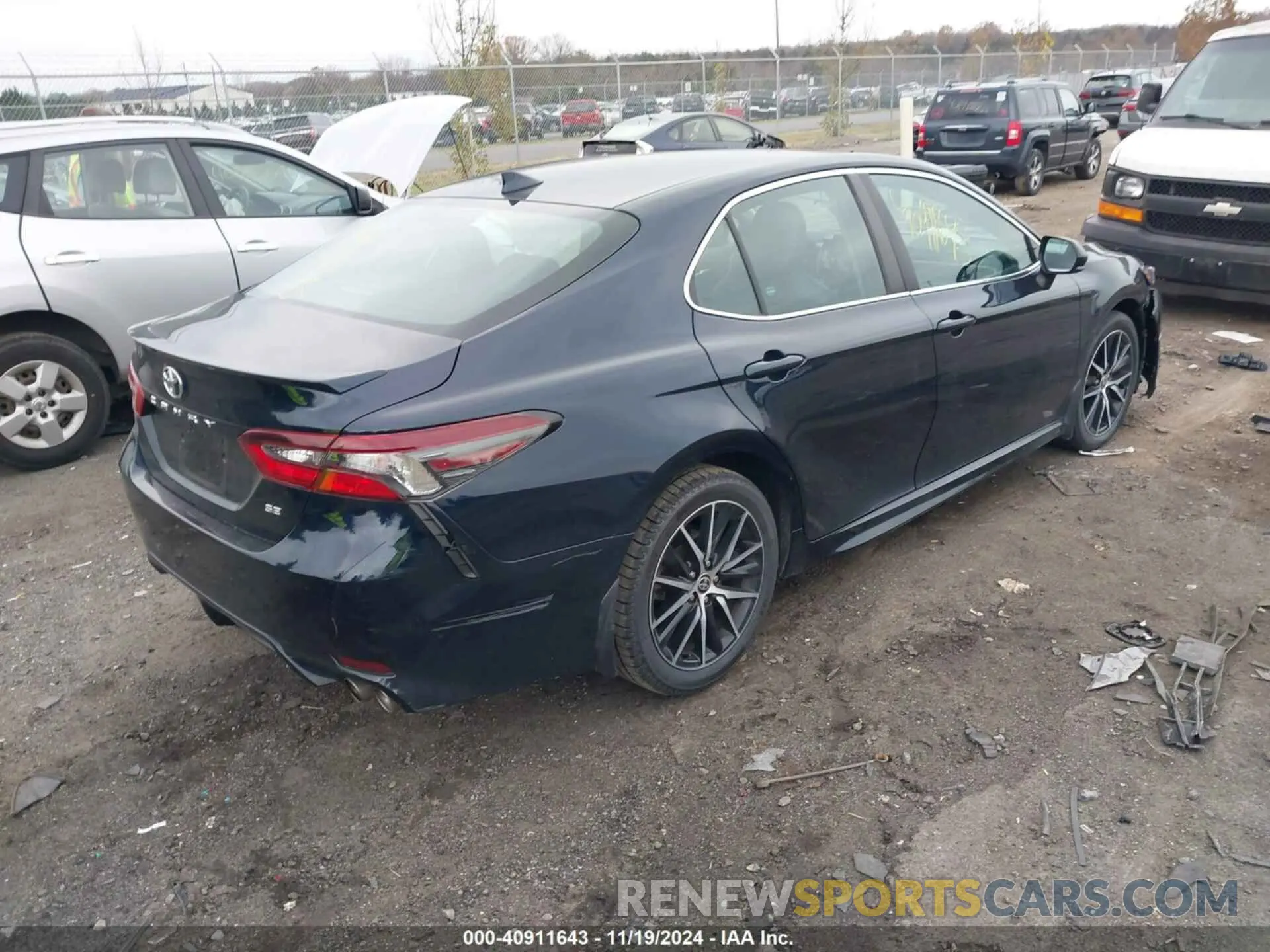 4 Фотография поврежденного автомобиля 4T1G11AK2MU542437 TOYOTA CAMRY 2021