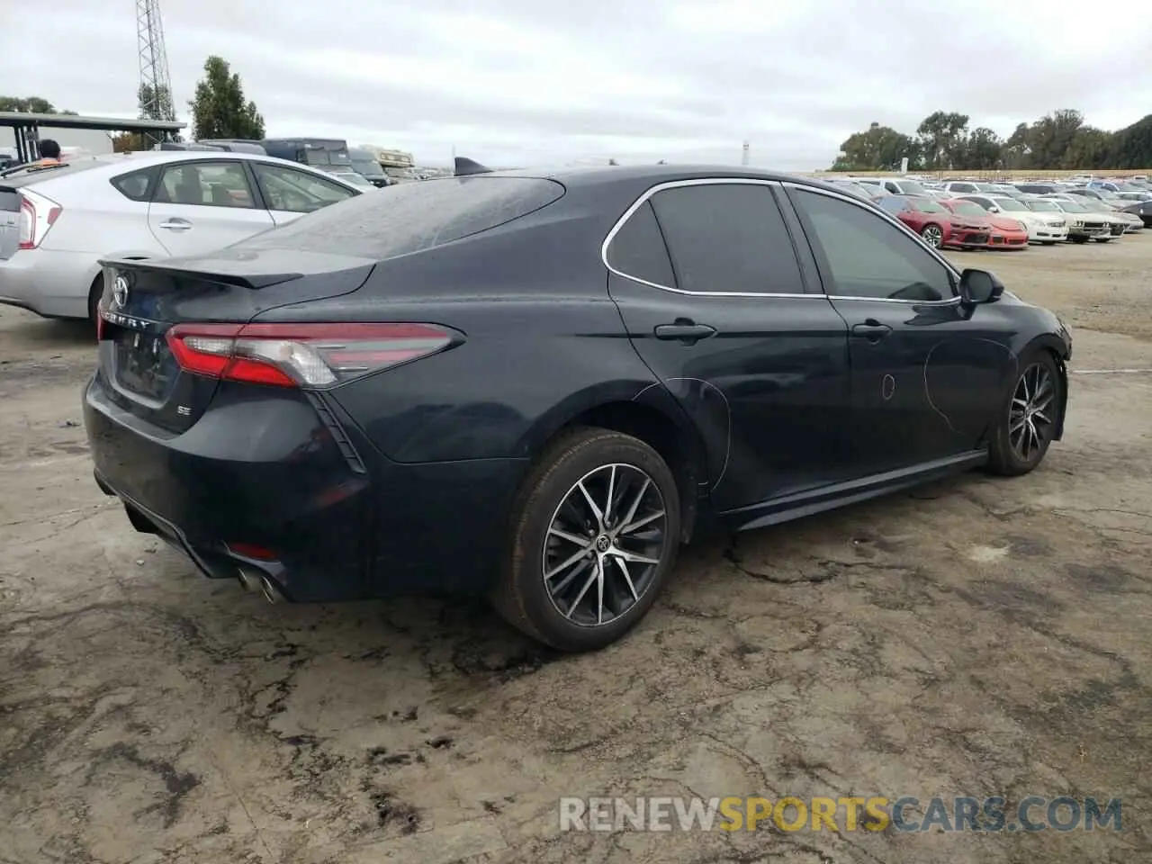 3 Photograph of a damaged car 4T1G11AK2MU550358 TOYOTA CAMRY 2021