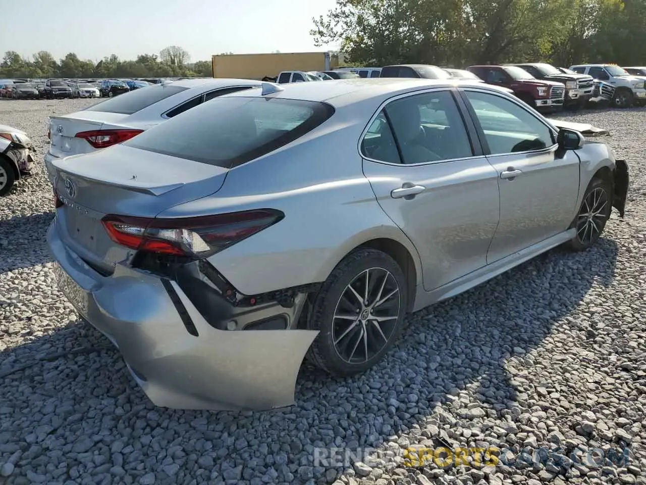 3 Фотография поврежденного автомобиля 4T1G11AK2MU559321 TOYOTA CAMRY 2021