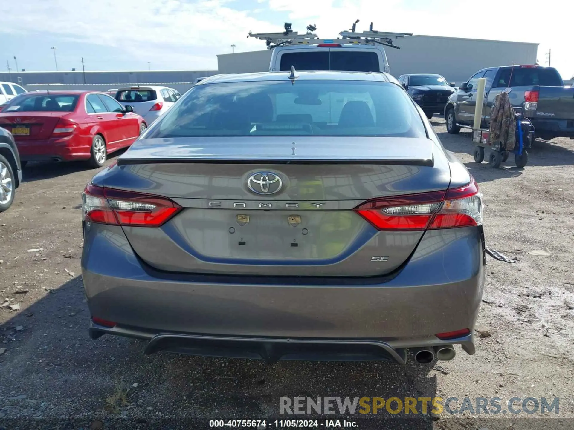 15 Photograph of a damaged car 4T1G11AK2MU562851 TOYOTA CAMRY 2021