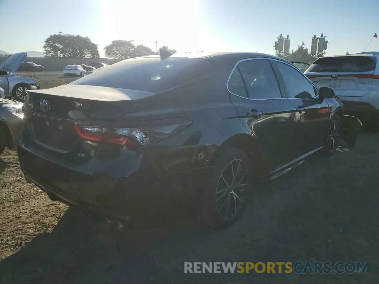 3 Фотография поврежденного автомобиля 4T1G11AK2MU595963 TOYOTA CAMRY 2021