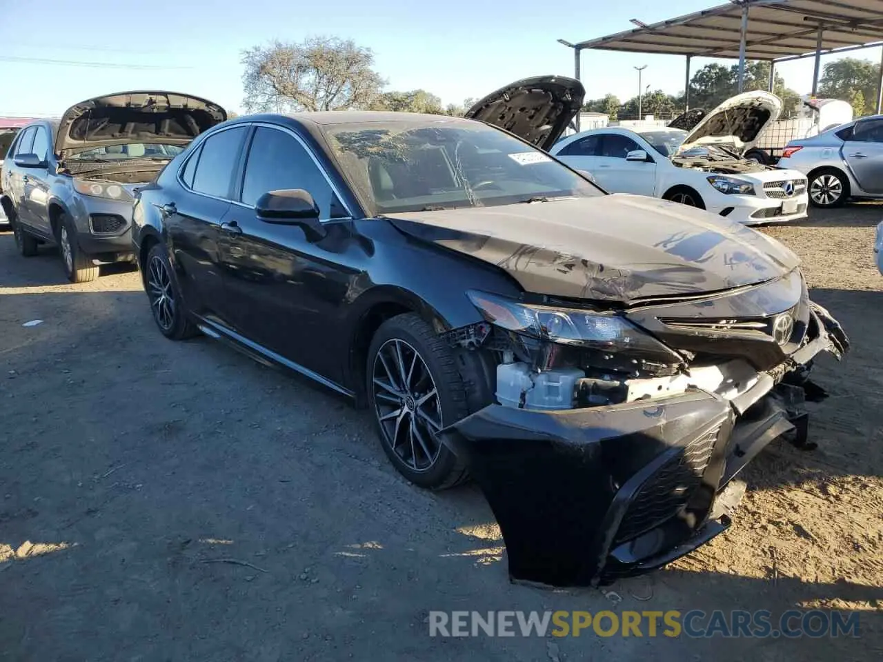 4 Фотография поврежденного автомобиля 4T1G11AK2MU595963 TOYOTA CAMRY 2021