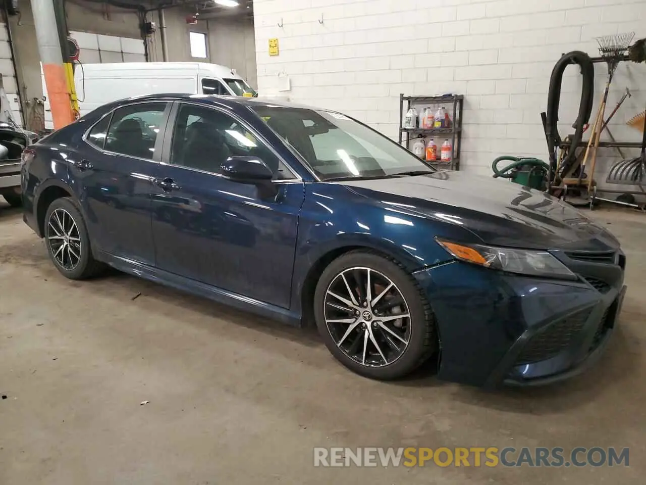 4 Photograph of a damaged car 4T1G11AK2MU613796 TOYOTA CAMRY 2021