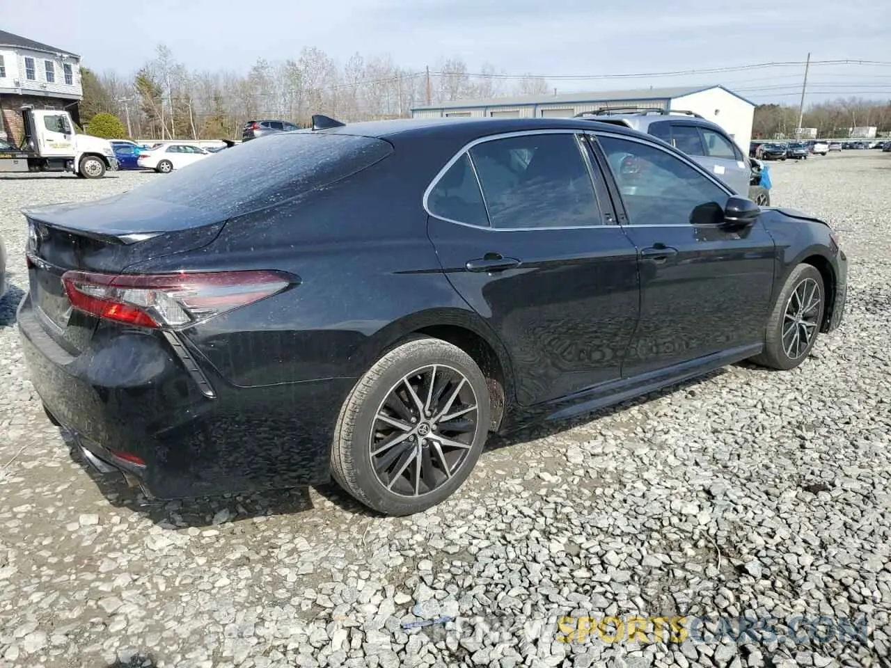 3 Photograph of a damaged car 4T1G11AK3MU405250 TOYOTA CAMRY 2021