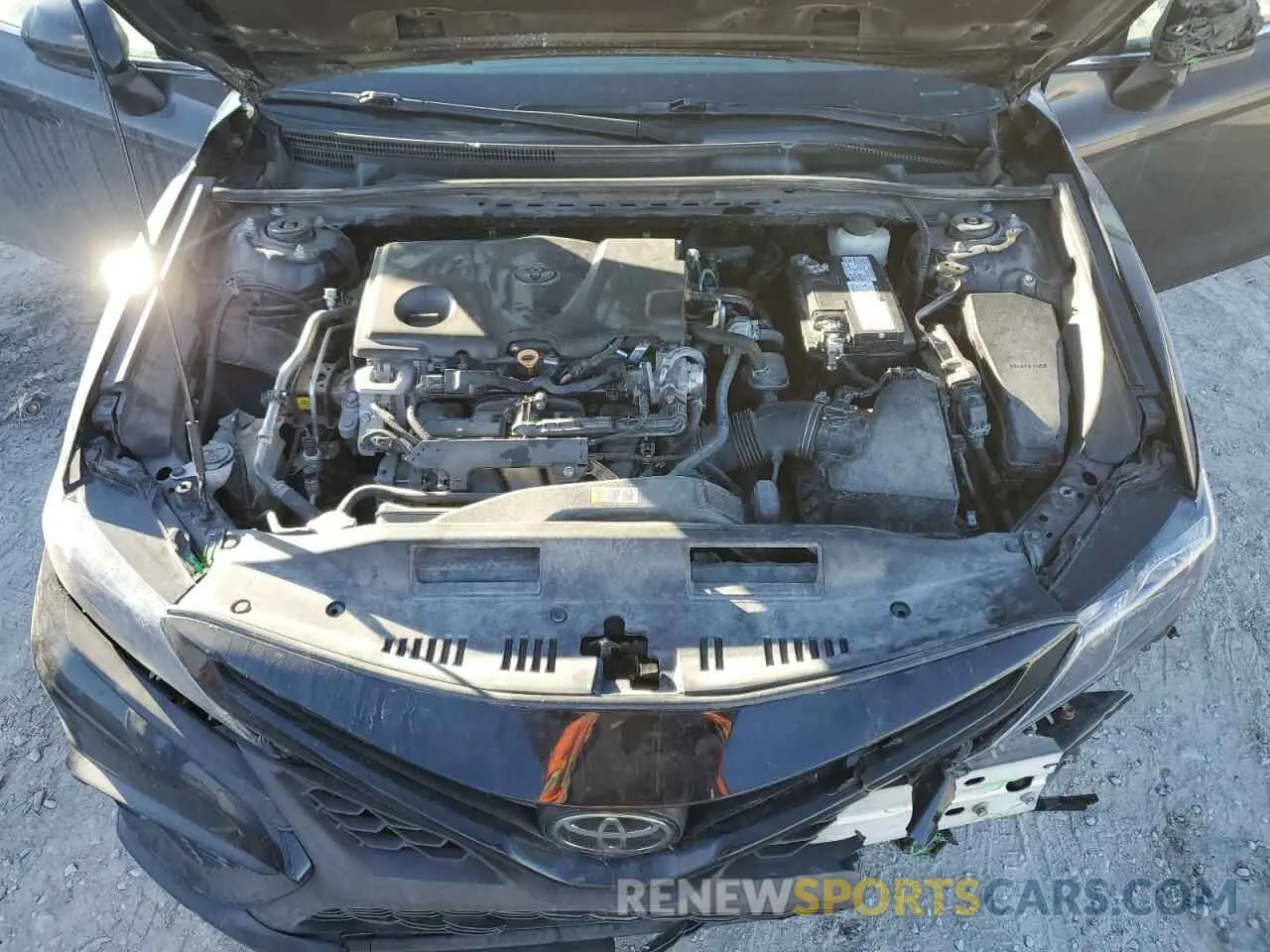 11 Photograph of a damaged car 4T1G11AK3MU413364 TOYOTA CAMRY 2021