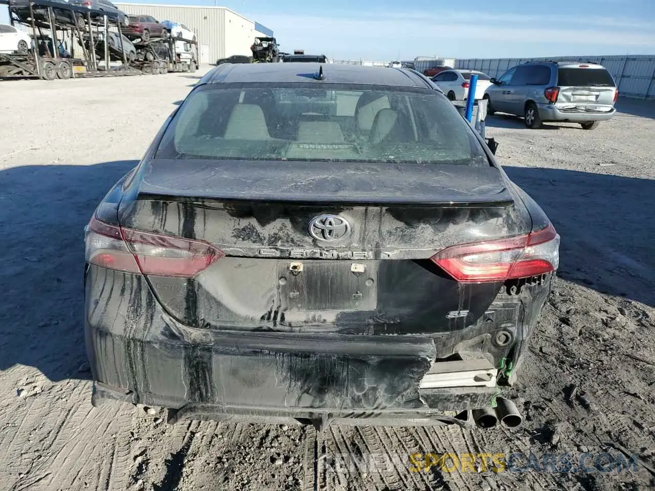 6 Photograph of a damaged car 4T1G11AK3MU413364 TOYOTA CAMRY 2021