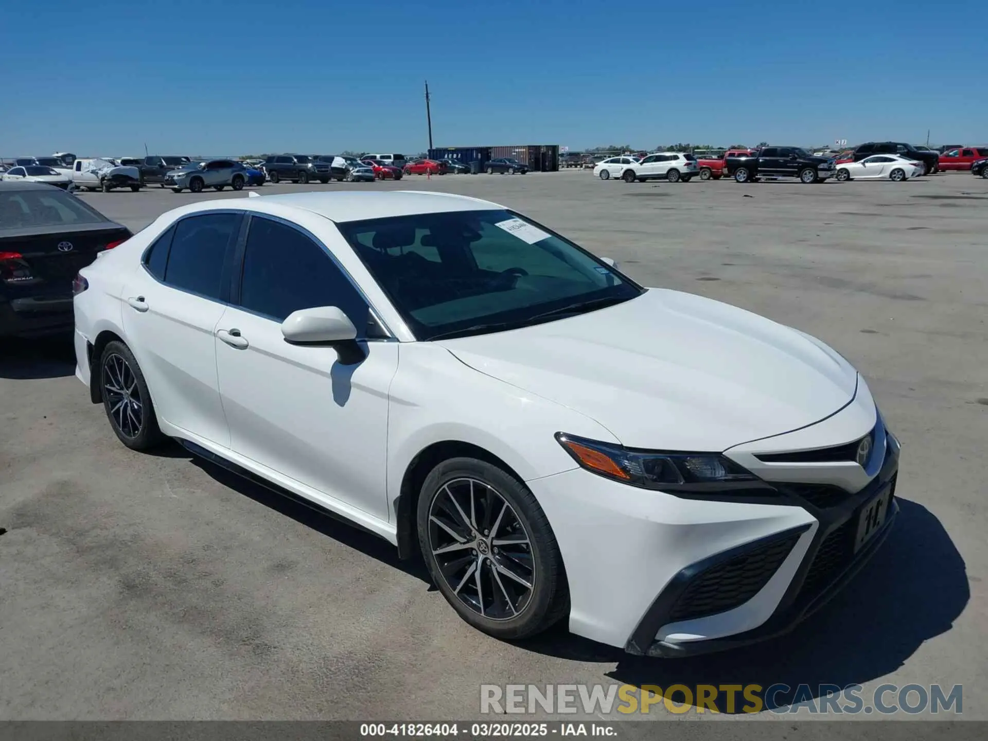1 Photograph of a damaged car 4T1G11AK3MU422419 TOYOTA CAMRY 2021