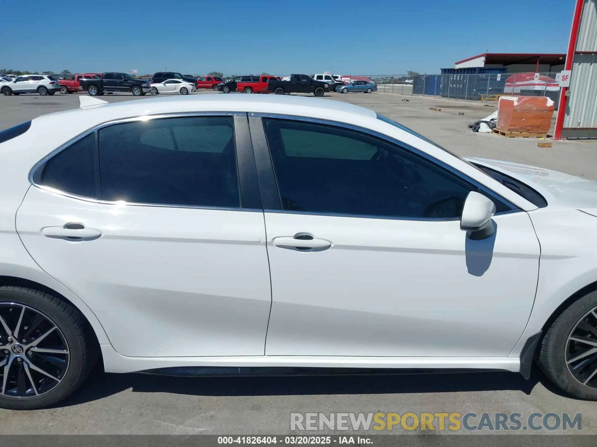 13 Photograph of a damaged car 4T1G11AK3MU422419 TOYOTA CAMRY 2021