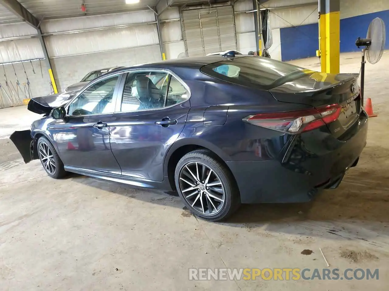 2 Фотография поврежденного автомобиля 4T1G11AK3MU423568 TOYOTA CAMRY 2021