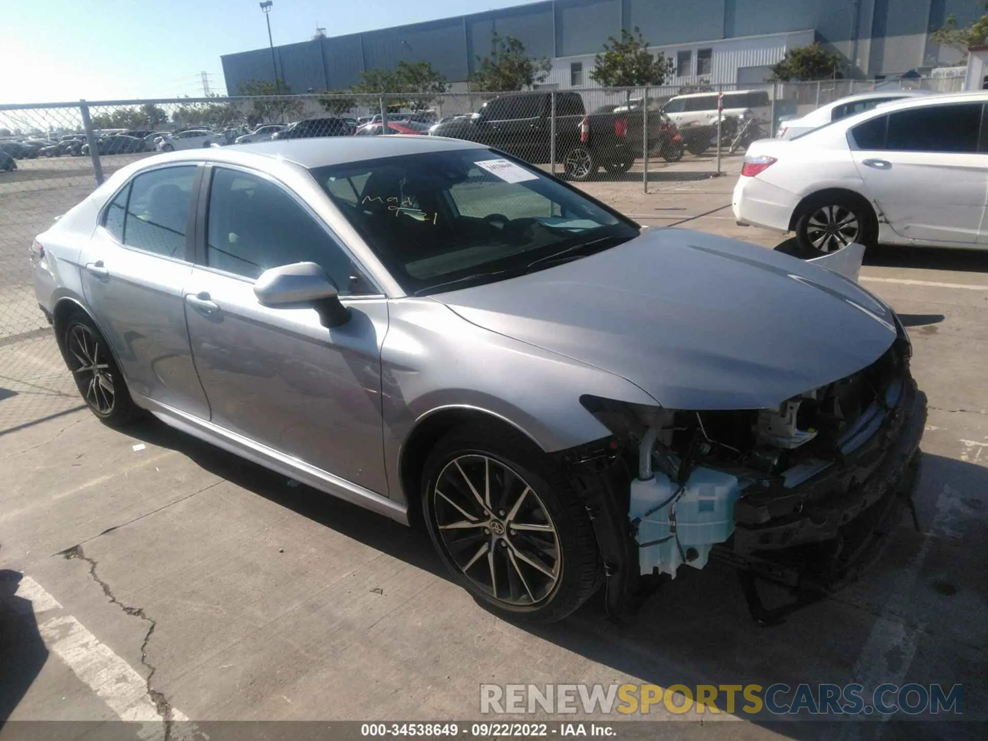1 Photograph of a damaged car 4T1G11AK3MU430150 TOYOTA CAMRY 2021