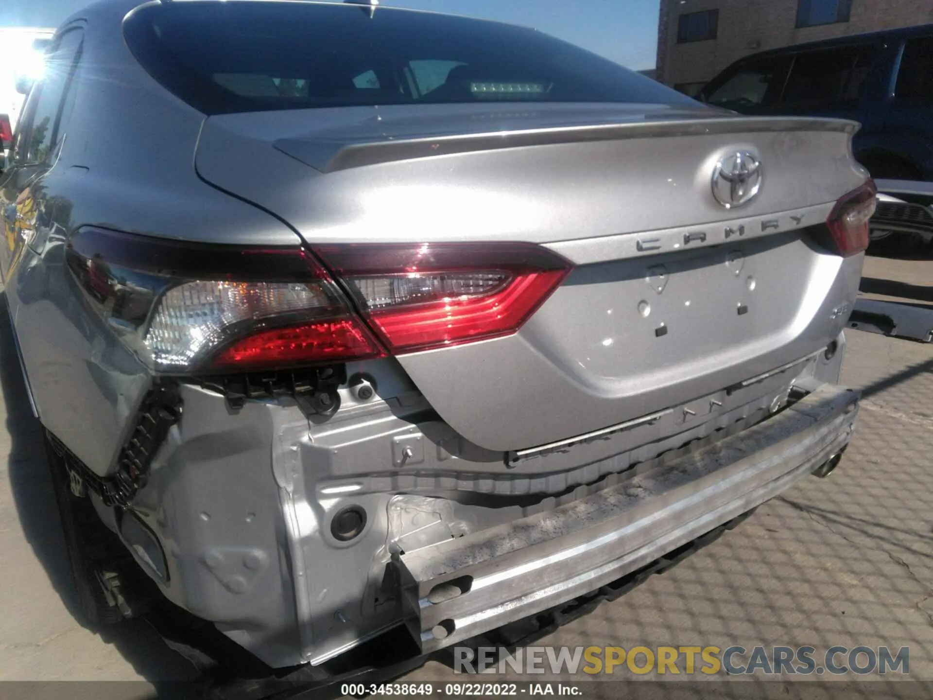 6 Photograph of a damaged car 4T1G11AK3MU430150 TOYOTA CAMRY 2021