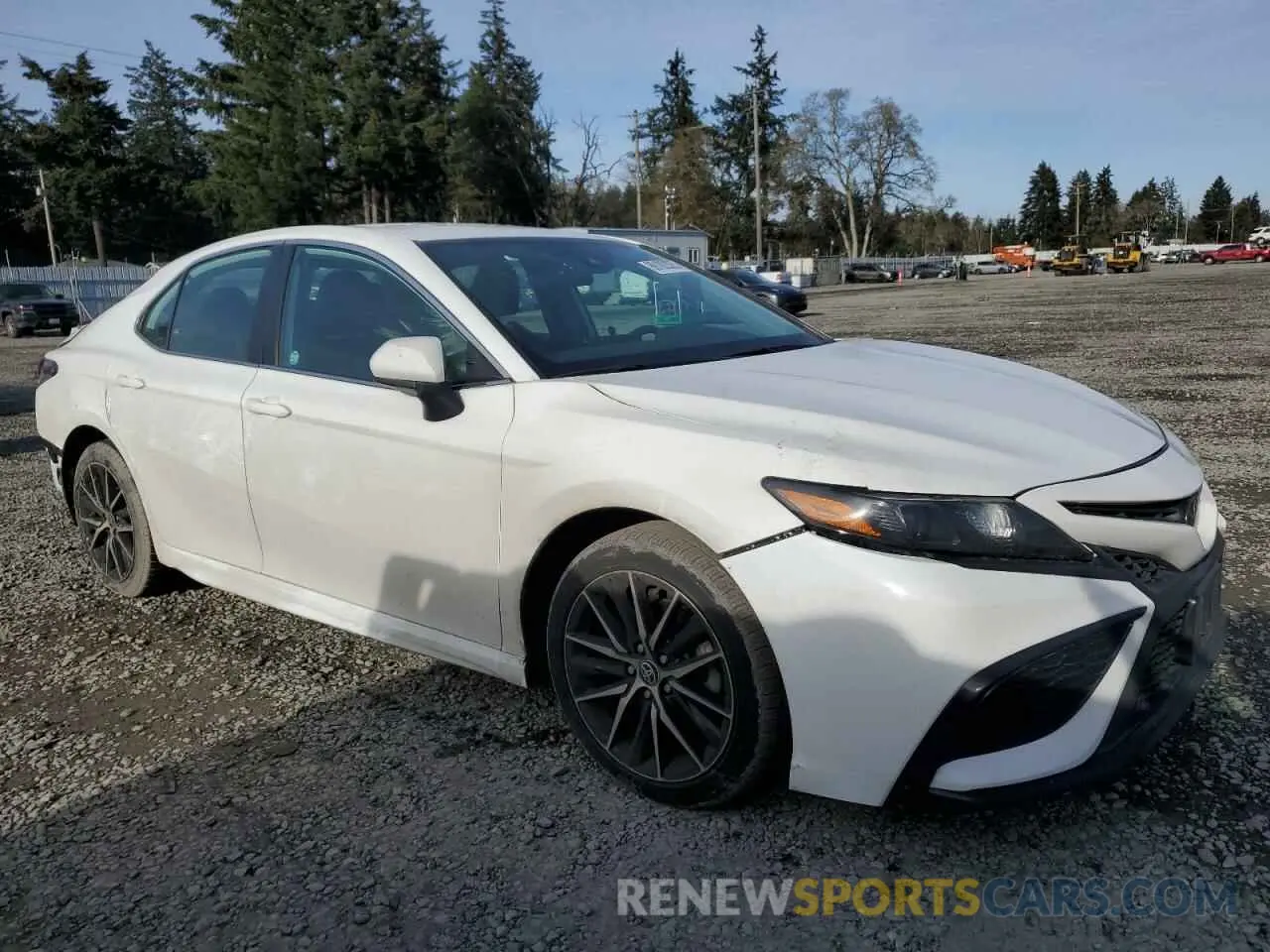 4 Фотография поврежденного автомобиля 4T1G11AK3MU448874 TOYOTA CAMRY 2021