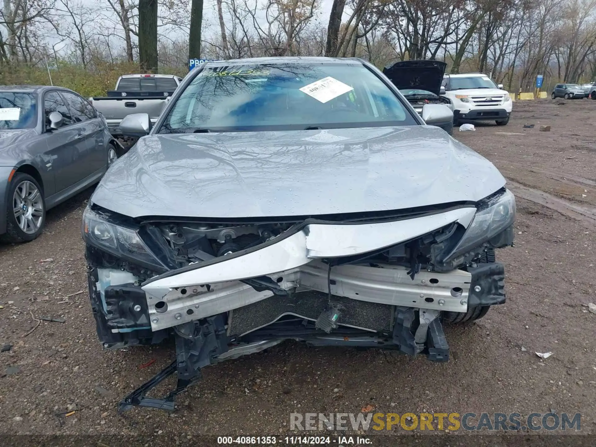 12 Photograph of a damaged car 4T1G11AK3MU538395 TOYOTA CAMRY 2021