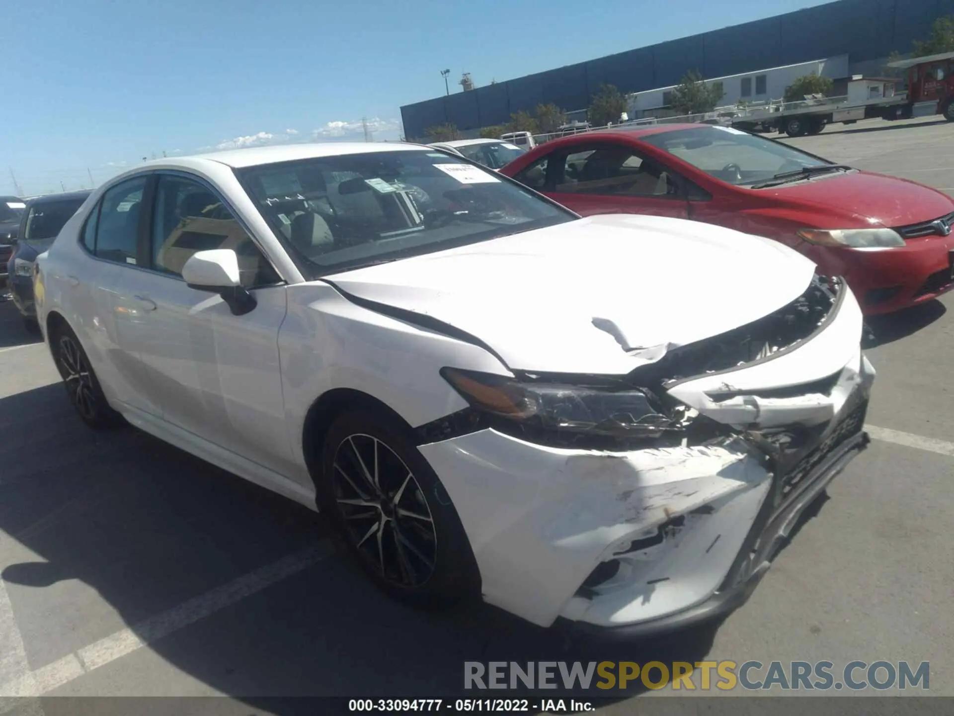 1 Photograph of a damaged car 4T1G11AK3MU541135 TOYOTA CAMRY 2021