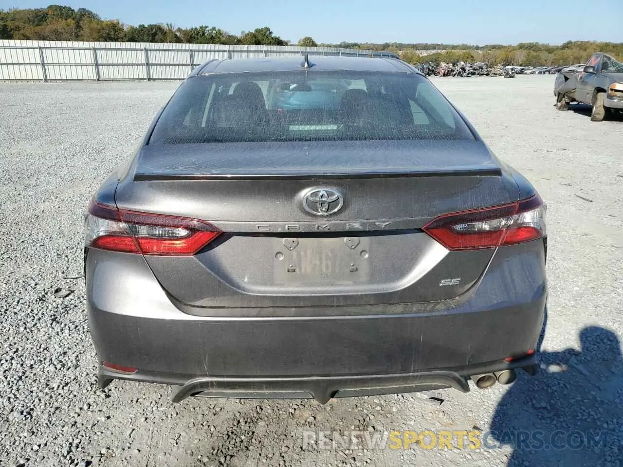 6 Photograph of a damaged car 4T1G11AK3MU562406 TOYOTA CAMRY 2021