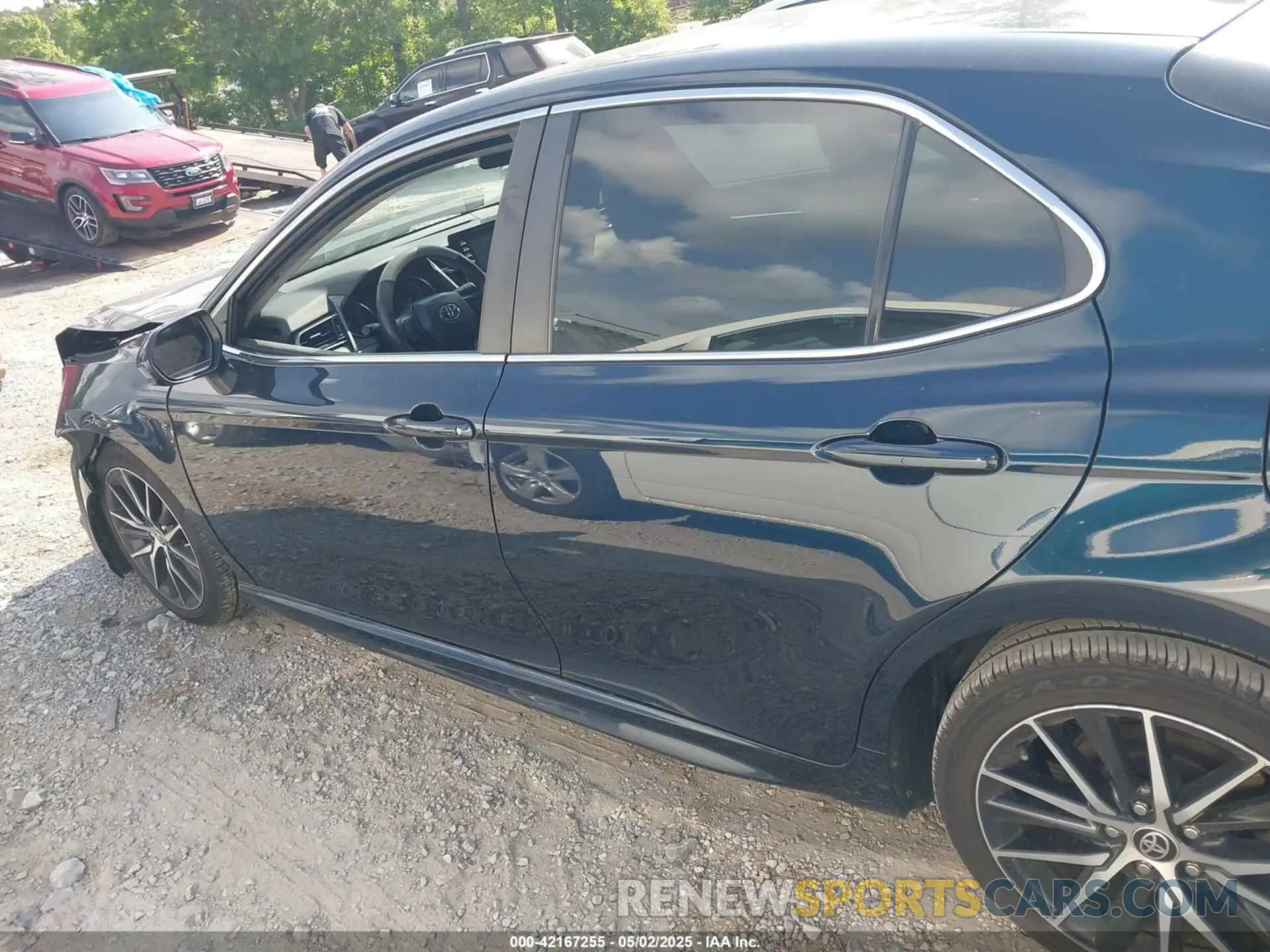 14 Фотография поврежденного автомобиля 4T1G11AK3MU576595 TOYOTA CAMRY 2021