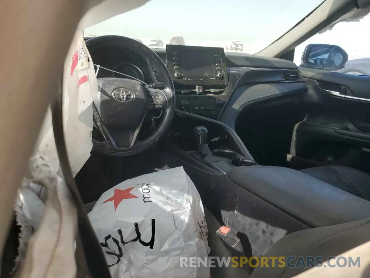 8 Фотография поврежденного автомобиля 4T1G11AK4MU405290 TOYOTA CAMRY 2021