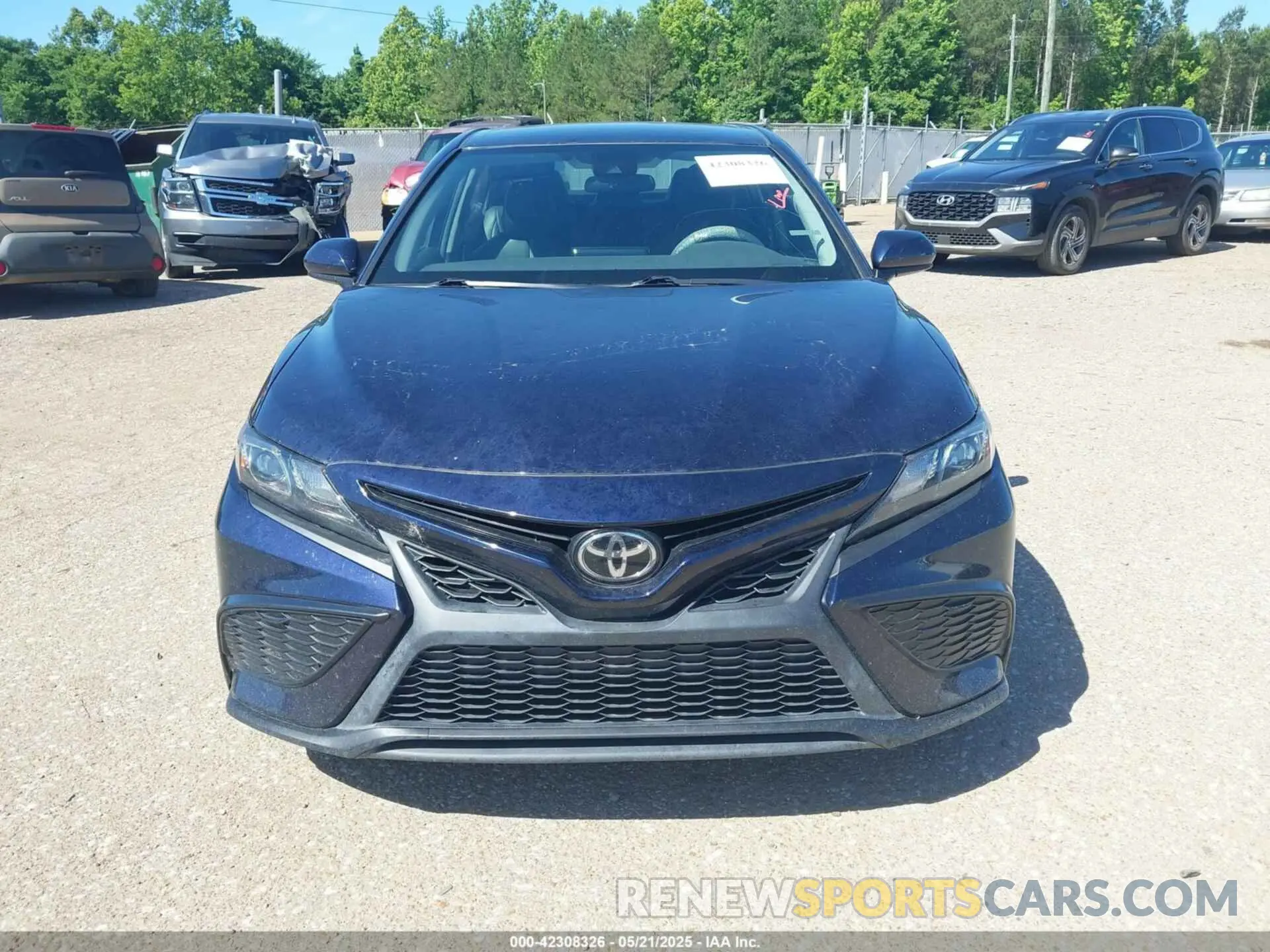 12 Photograph of a damaged car 4T1G11AK4MU412434 TOYOTA CAMRY 2021