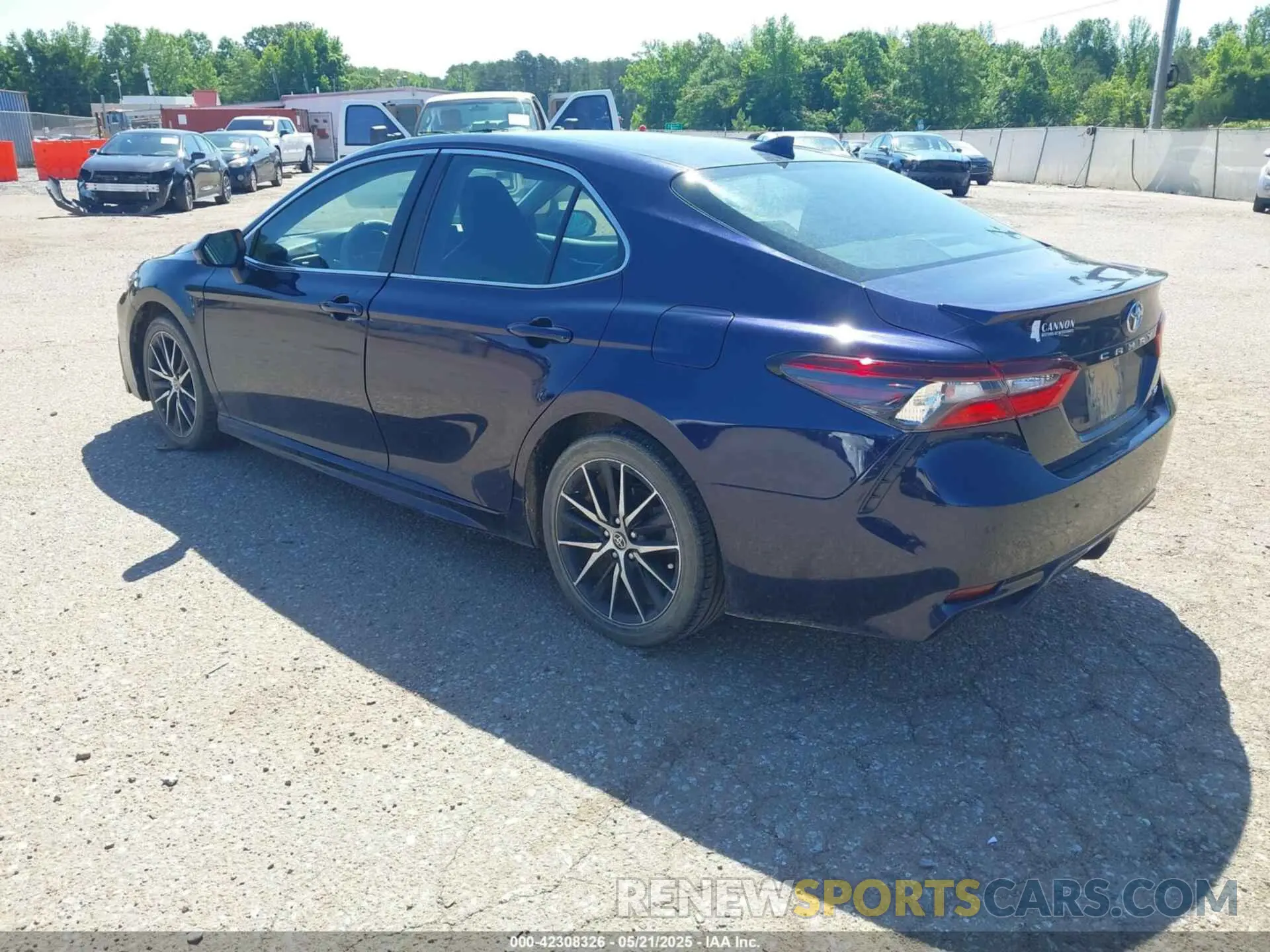 3 Photograph of a damaged car 4T1G11AK4MU412434 TOYOTA CAMRY 2021