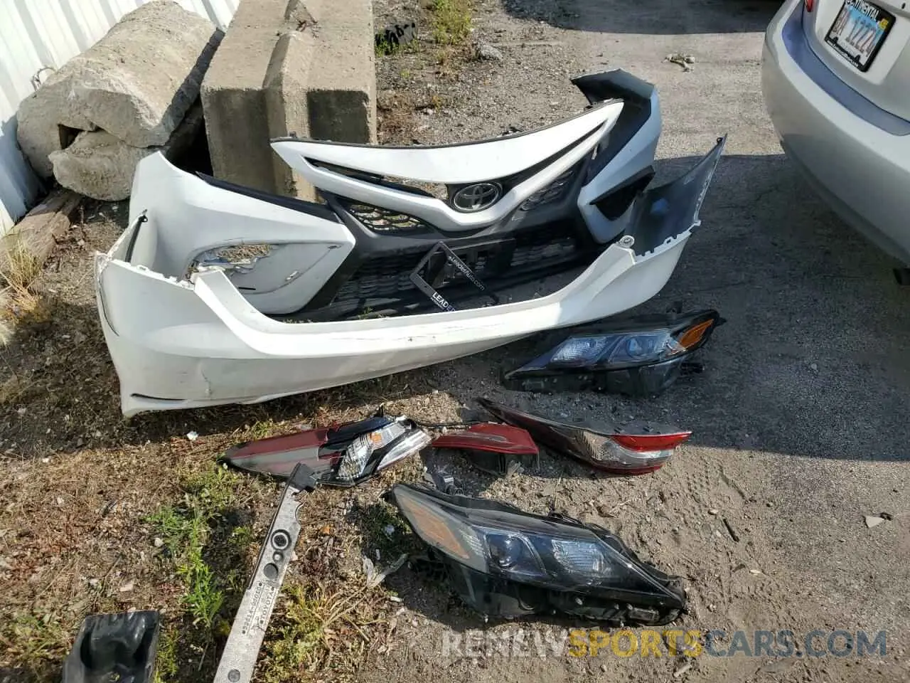14 Фотография поврежденного автомобиля 4T1G11AK4MU413275 TOYOTA CAMRY 2021