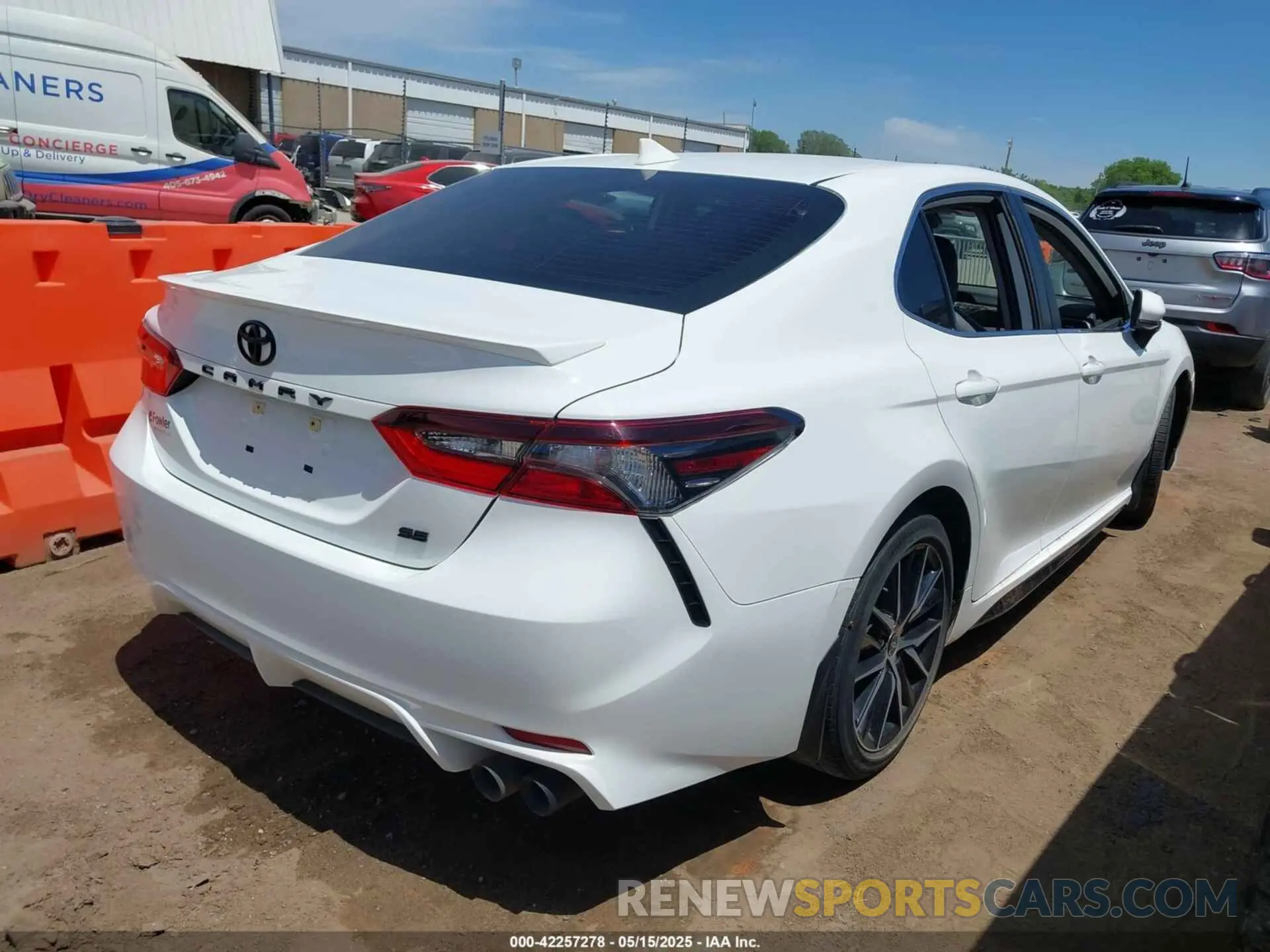 4 Фотография поврежденного автомобиля 4T1G11AK4MU416502 TOYOTA CAMRY 2021