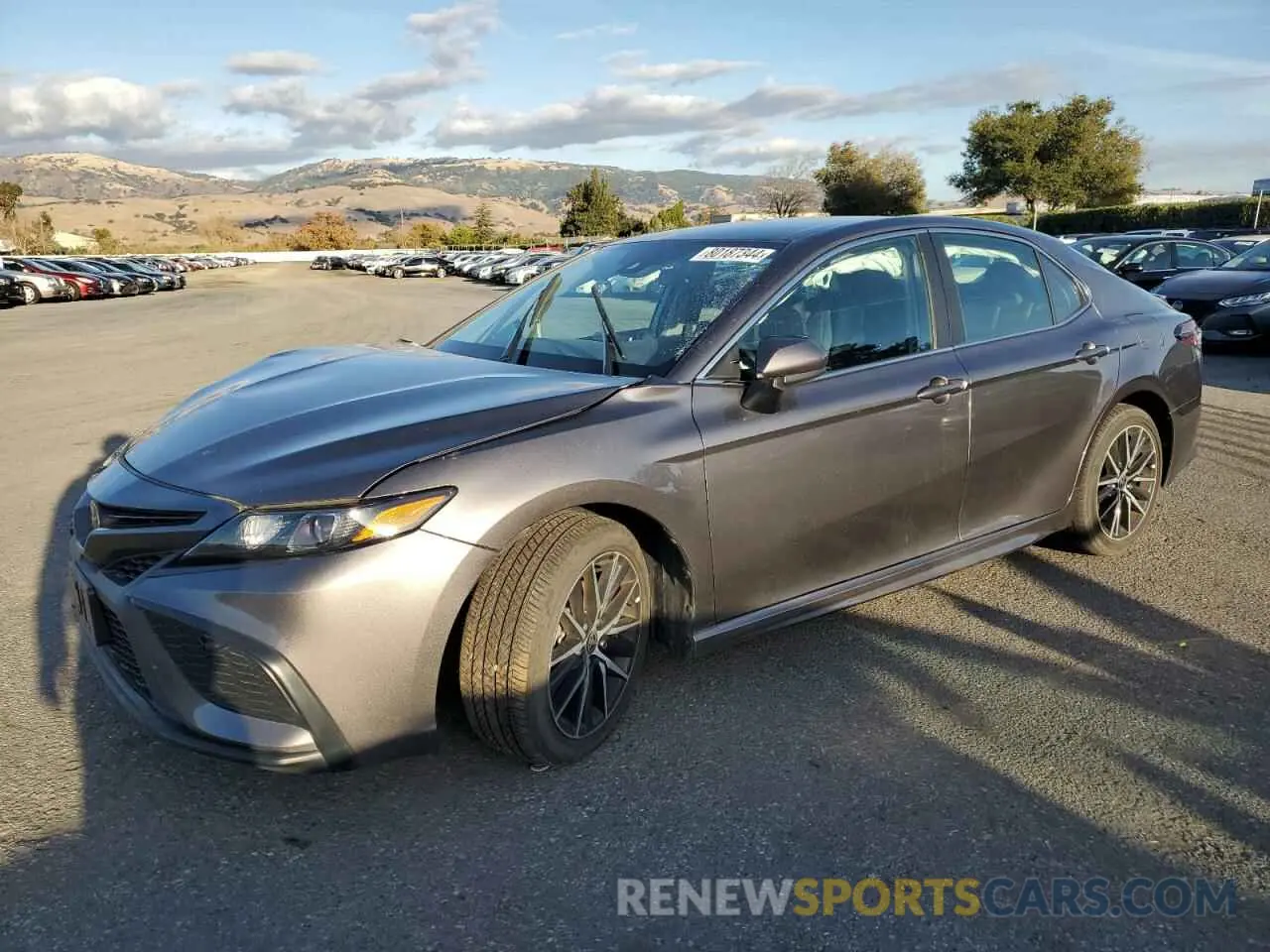 1 Photograph of a damaged car 4T1G11AK4MU436703 TOYOTA CAMRY 2021