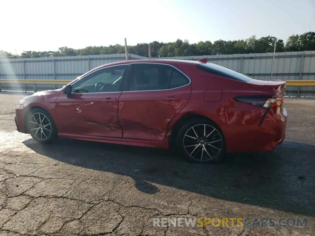 2 Photograph of a damaged car 4T1G11AK4MU443280 TOYOTA CAMRY 2021
