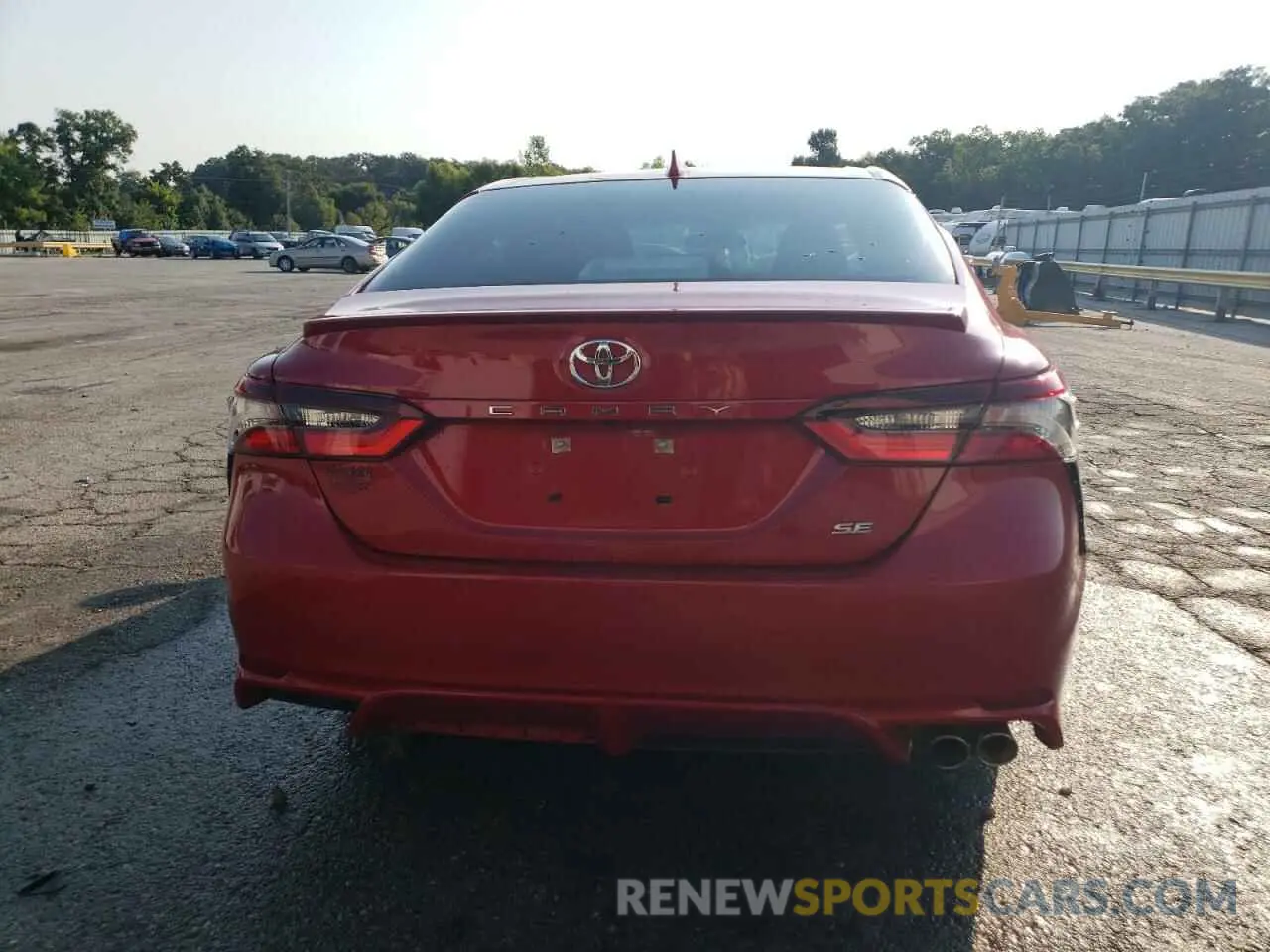 6 Photograph of a damaged car 4T1G11AK4MU443280 TOYOTA CAMRY 2021