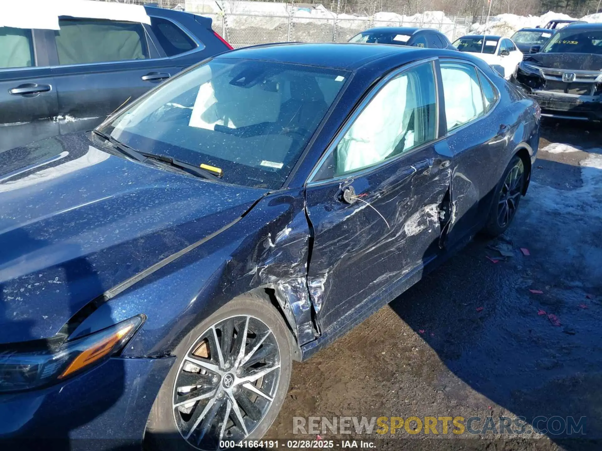 6 Photograph of a damaged car 4T1G11AK4MU484377 TOYOTA CAMRY 2021