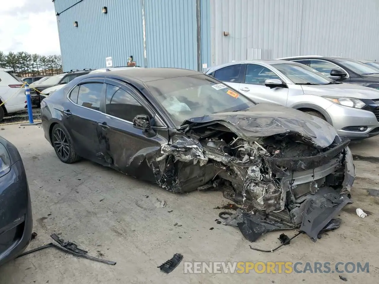 4 Фотография поврежденного автомобиля 4T1G11AK4MU485867 TOYOTA CAMRY 2021