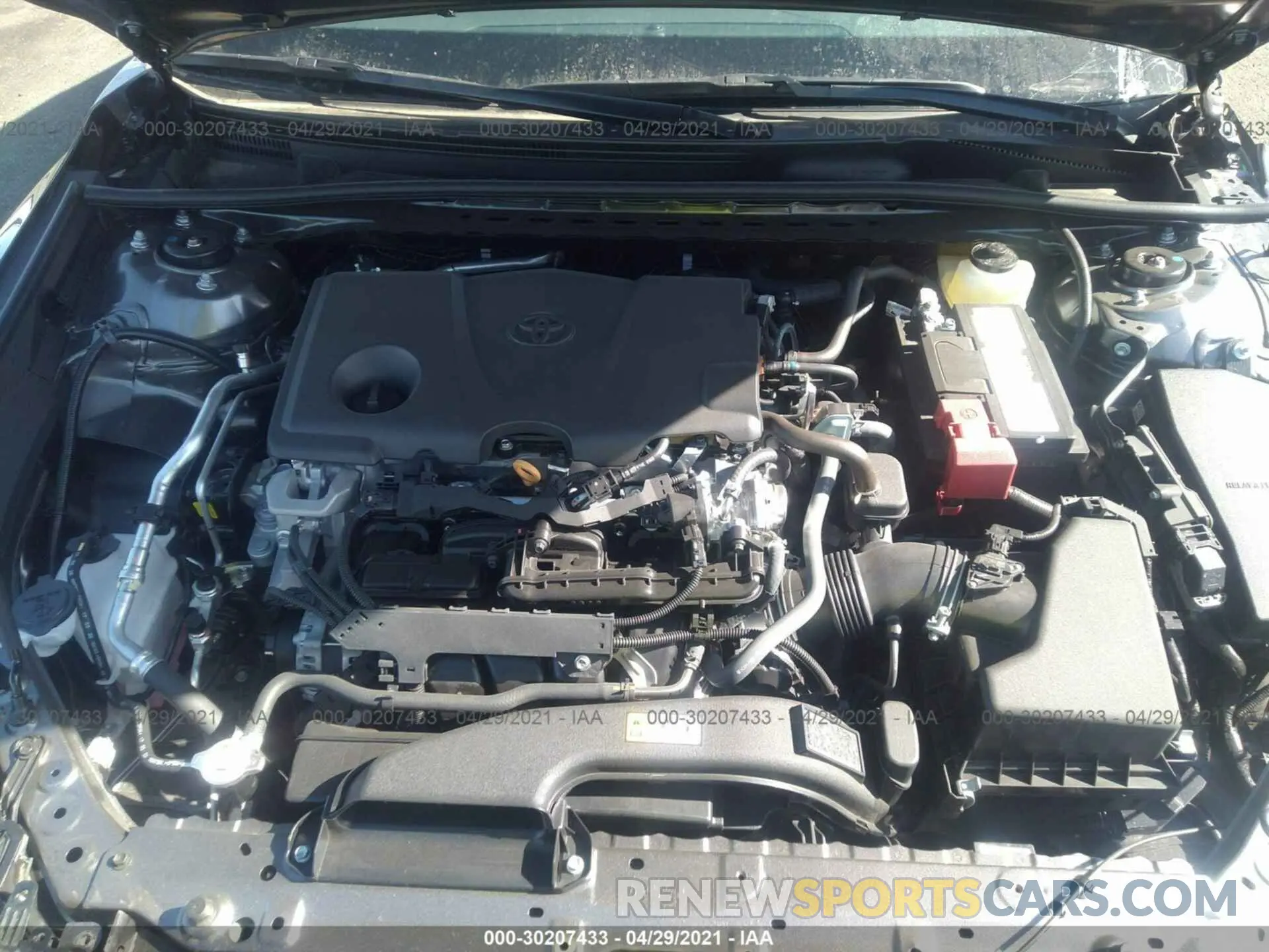 10 Photograph of a damaged car 4T1G11AK4MU525381 TOYOTA CAMRY 2021