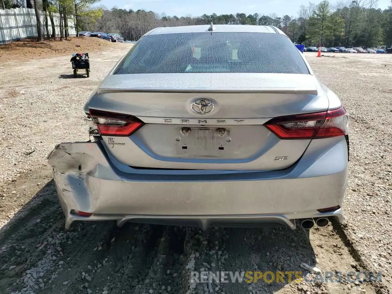 6 Photograph of a damaged car 4T1G11AK4MU528779 TOYOTA CAMRY 2021