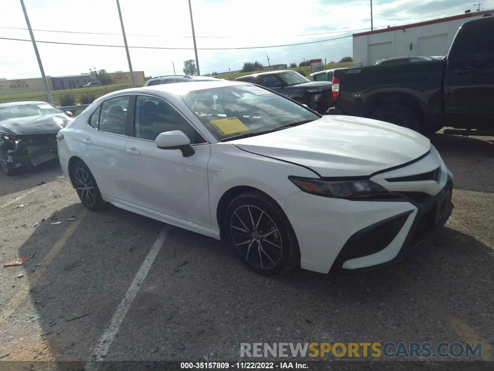 1 Photograph of a damaged car 4T1G11AK4MU547638 TOYOTA CAMRY 2021