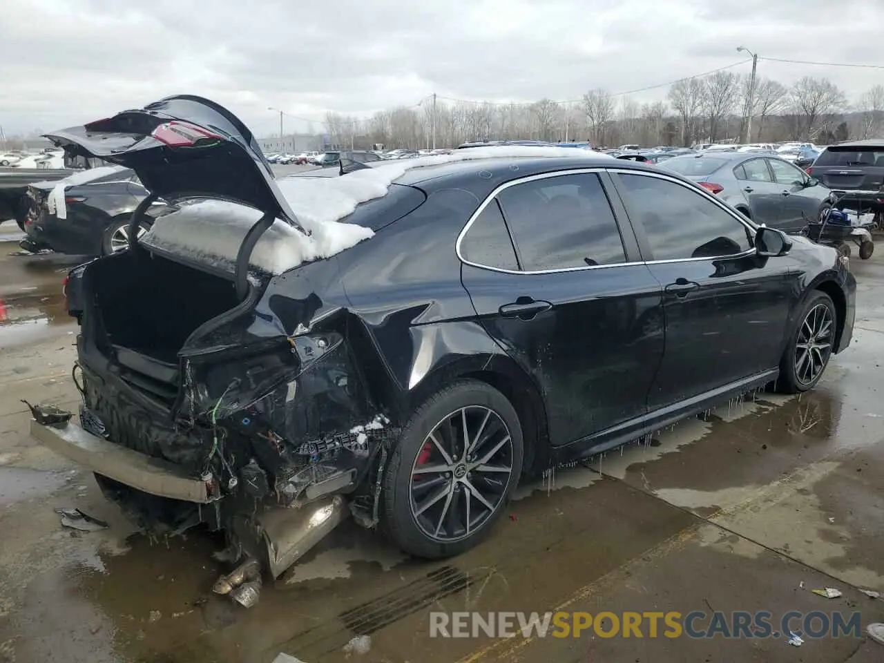 3 Photograph of a damaged car 4T1G11AK4MU573107 TOYOTA CAMRY 2021