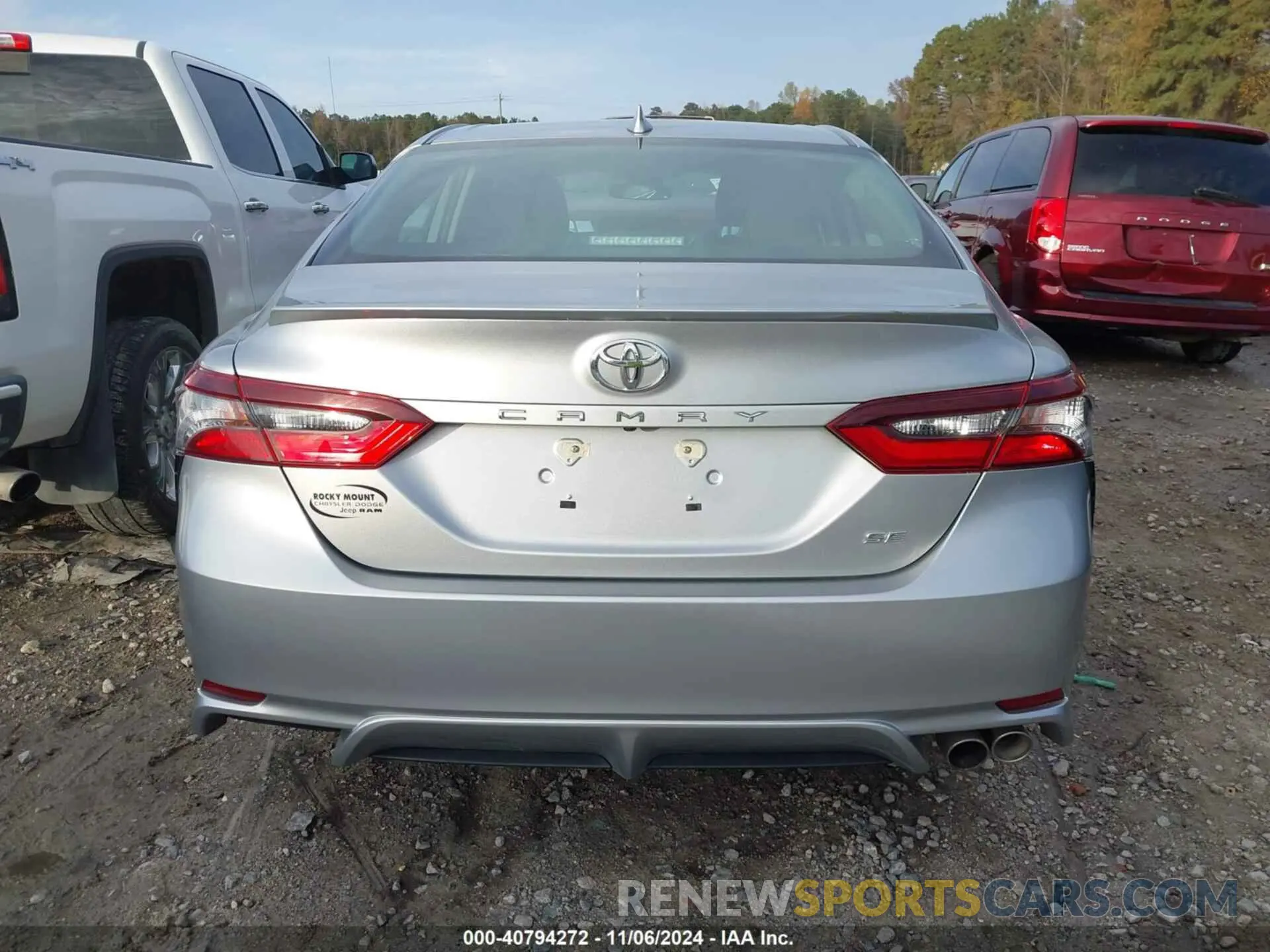 16 Фотография поврежденного автомобиля 4T1G11AK4MU586116 TOYOTA CAMRY 2021