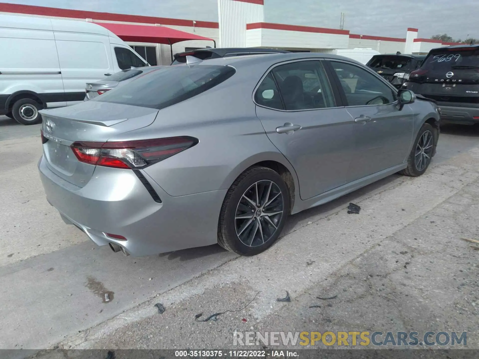 4 Photograph of a damaged car 4T1G11AK5MU408070 TOYOTA CAMRY 2021