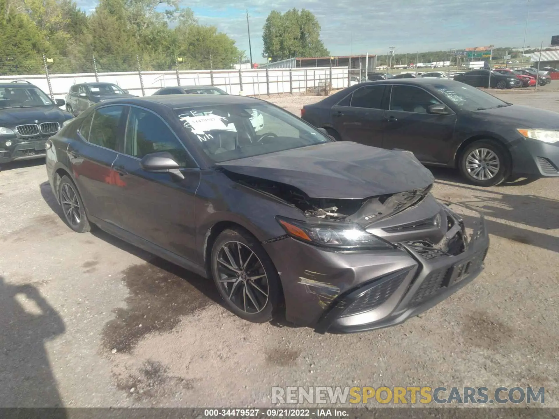 12 Фотография поврежденного автомобиля 4T1G11AK5MU415407 TOYOTA CAMRY 2021