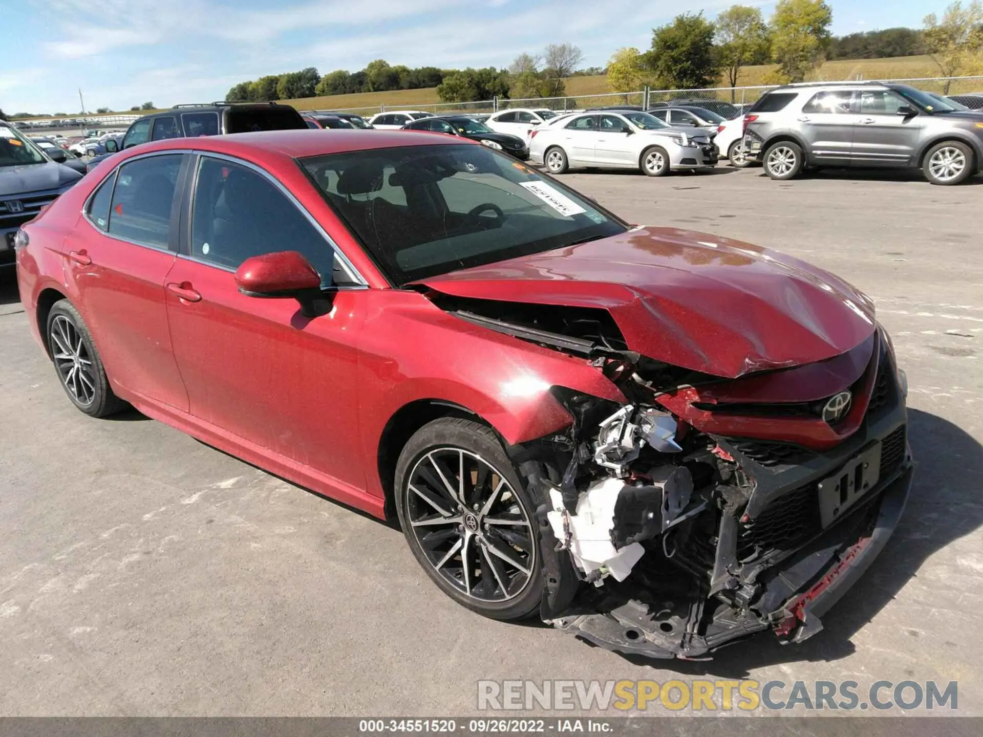 1 Фотография поврежденного автомобиля 4T1G11AK5MU451484 TOYOTA CAMRY 2021