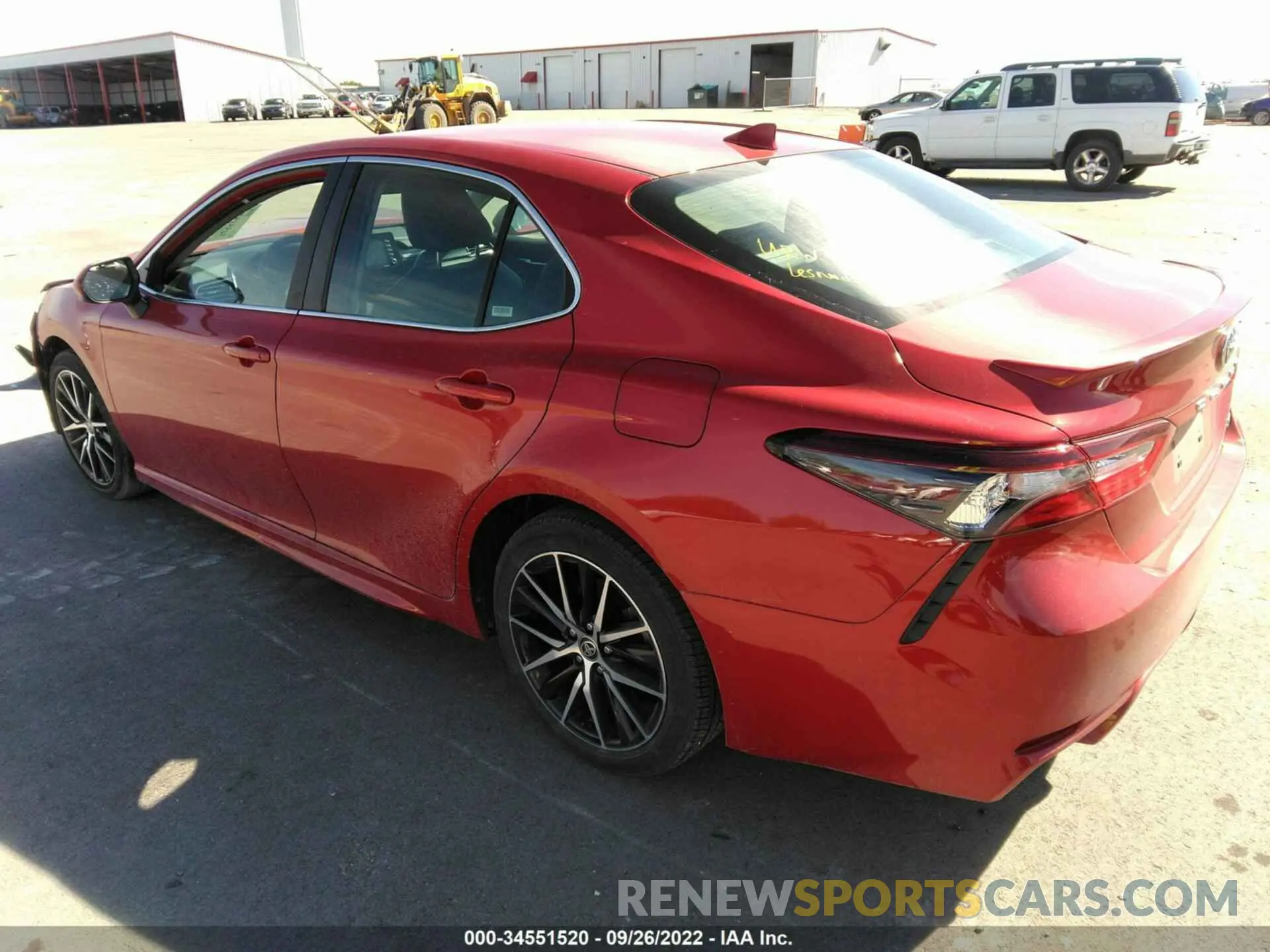 3 Фотография поврежденного автомобиля 4T1G11AK5MU451484 TOYOTA CAMRY 2021