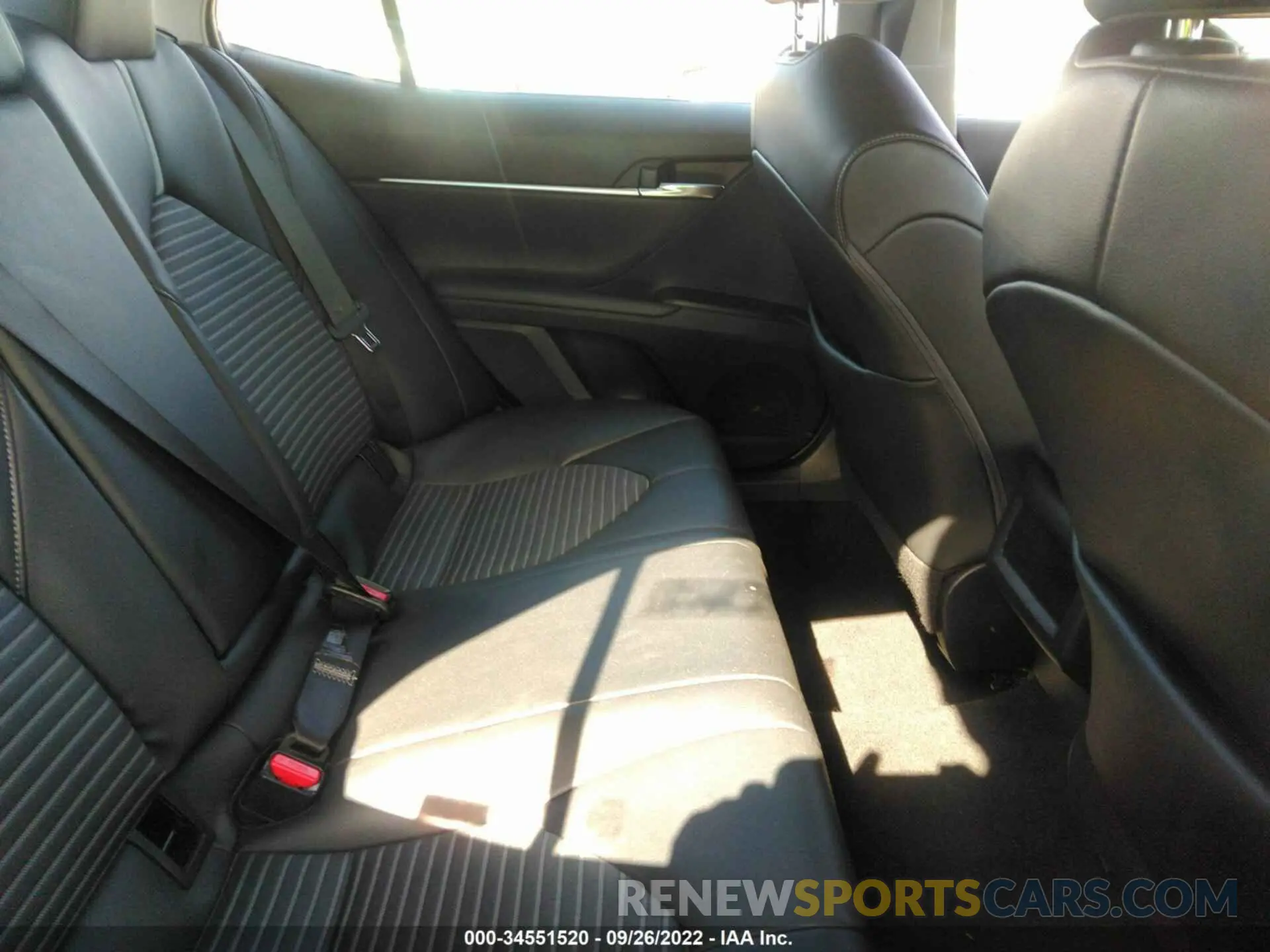 8 Фотография поврежденного автомобиля 4T1G11AK5MU451484 TOYOTA CAMRY 2021