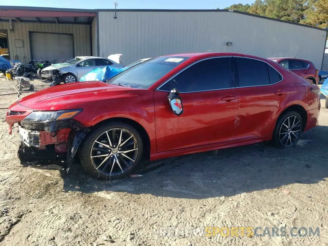 1 Photograph of a damaged car 4T1G11AK5MU464185 TOYOTA CAMRY 2021