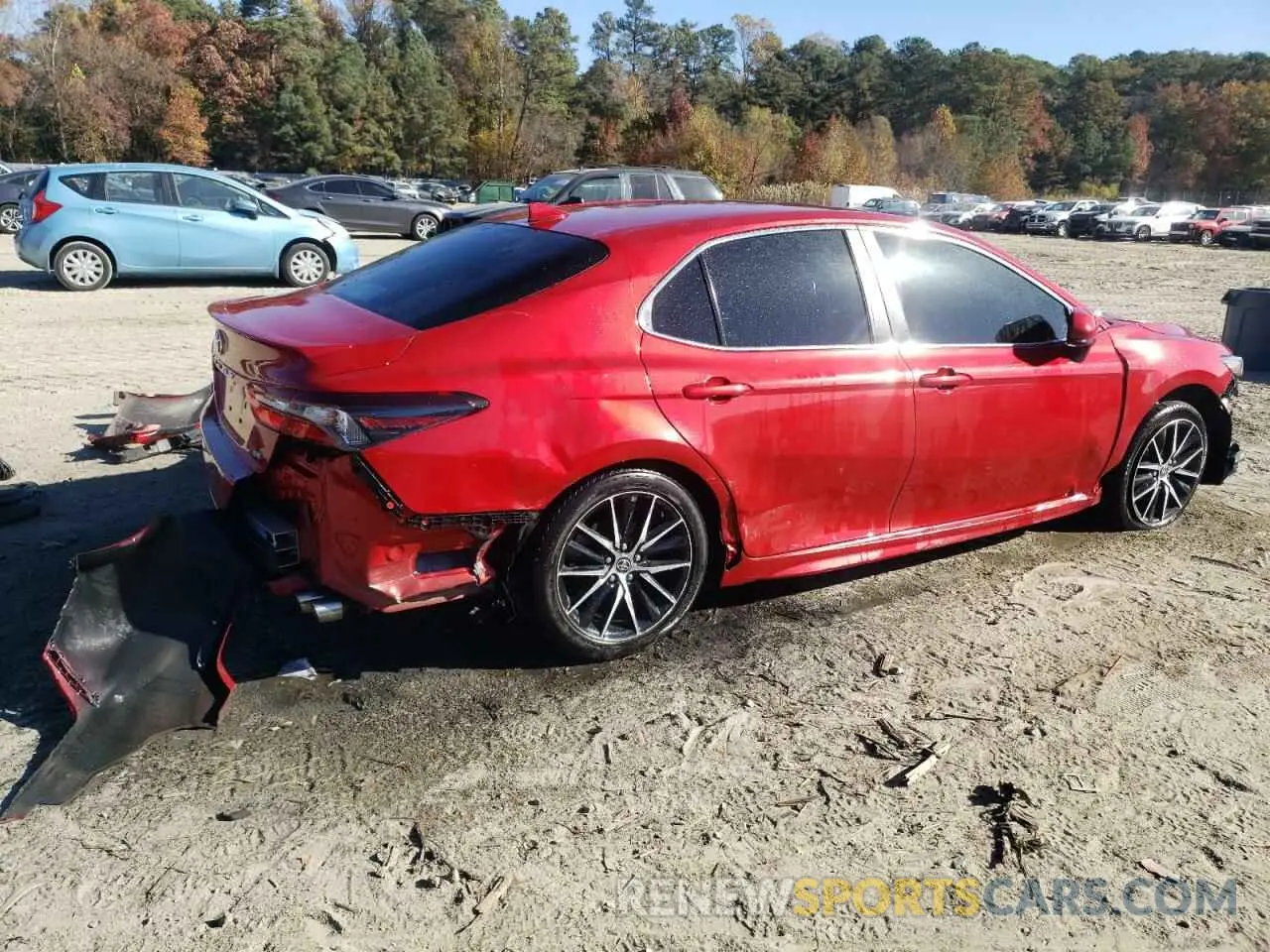 3 Photograph of a damaged car 4T1G11AK5MU464185 TOYOTA CAMRY 2021