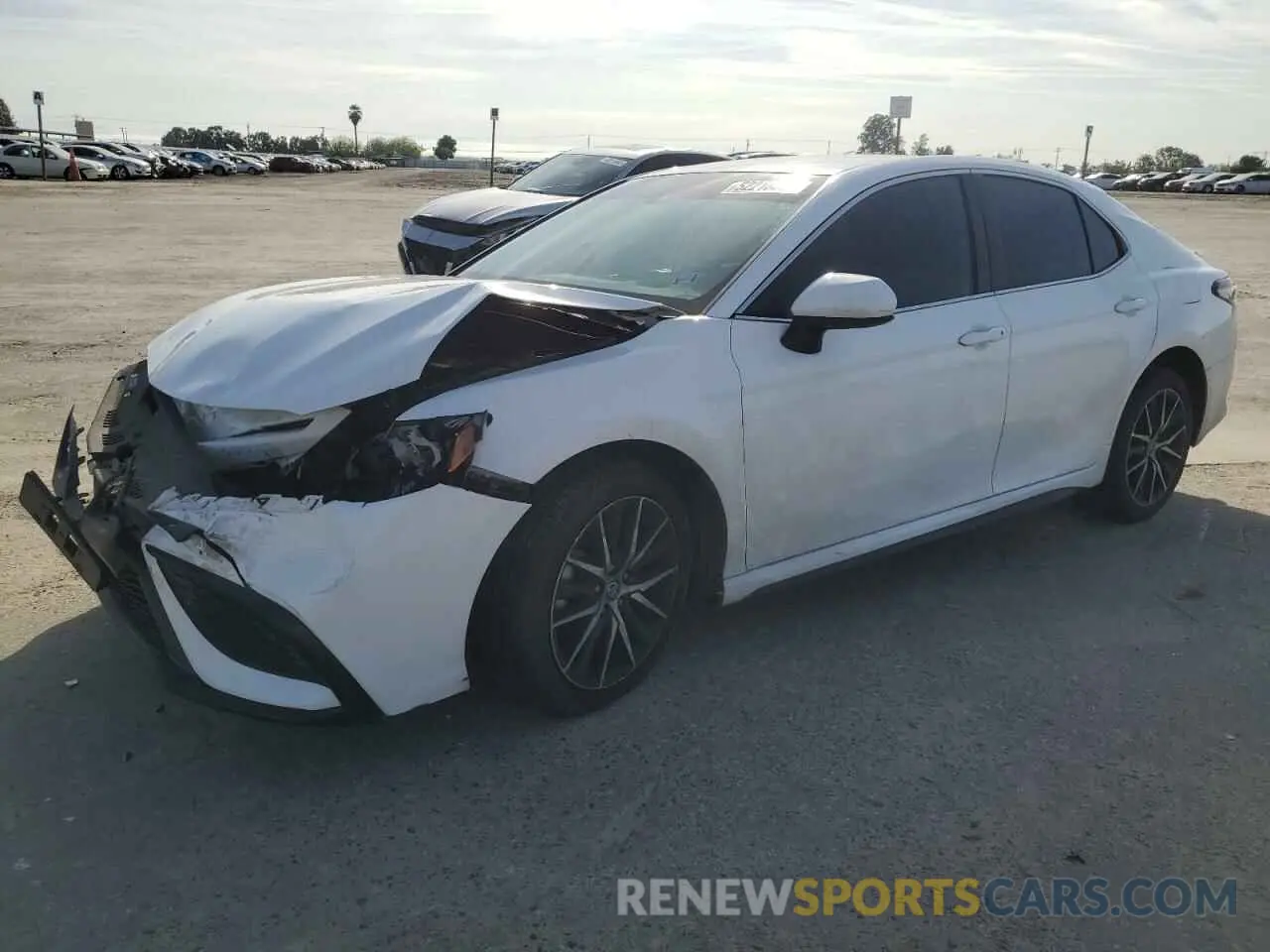 1 Photograph of a damaged car 4T1G11AK5MU483755 TOYOTA CAMRY 2021